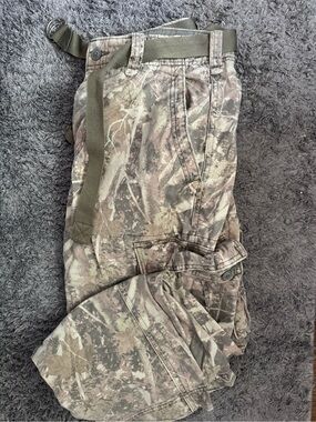 A&F camouflage pants